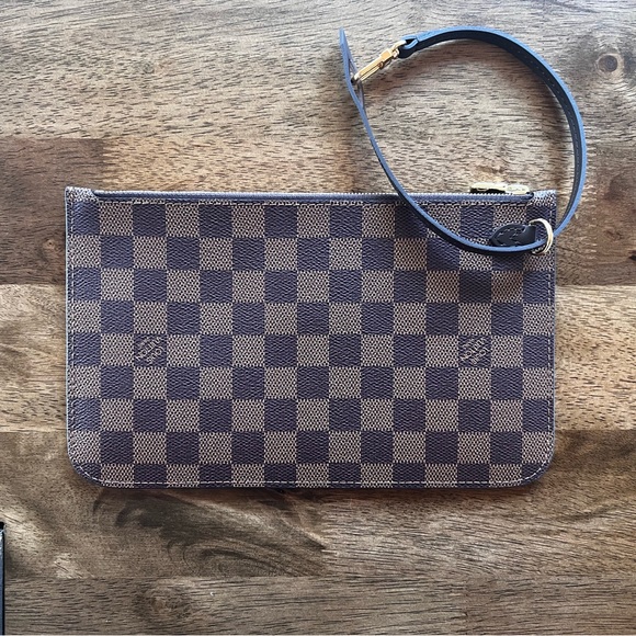 Louis Vuitton Accessories - Louis Vuitton Damier Ebene Neverfull MM Wristlet